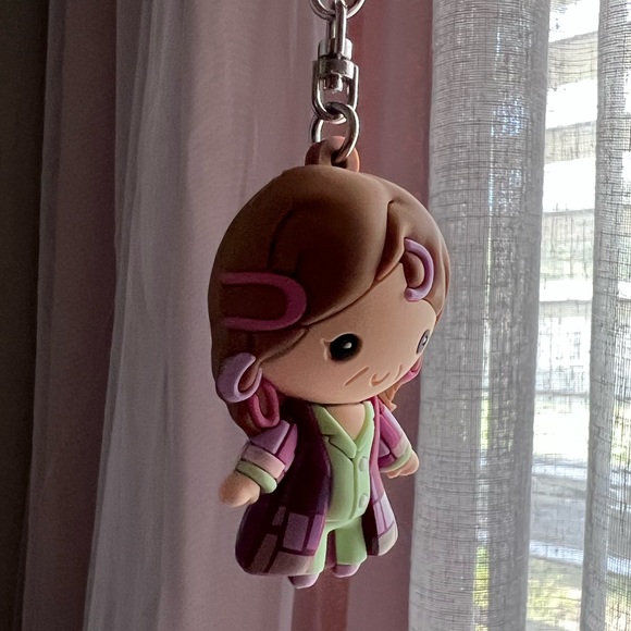 Hocus Pocus Keychain - Picture 4 of 4